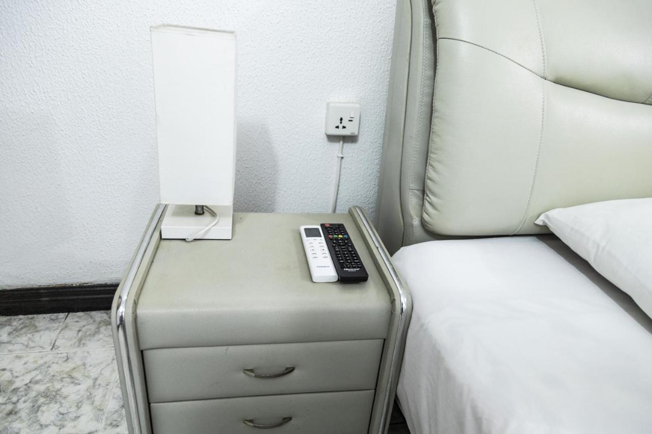 אקרה Hill View Hotel West Airport מראה חיצוני תמונה
