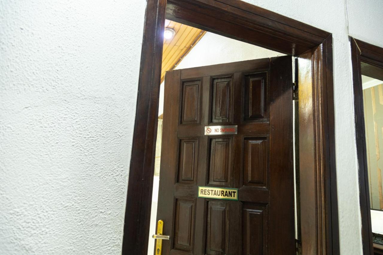 אקרה Hill View Hotel West Airport מראה חיצוני תמונה