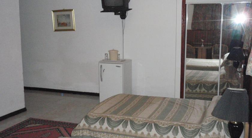 אקרה Hill View Hotel West Airport חדר תמונה