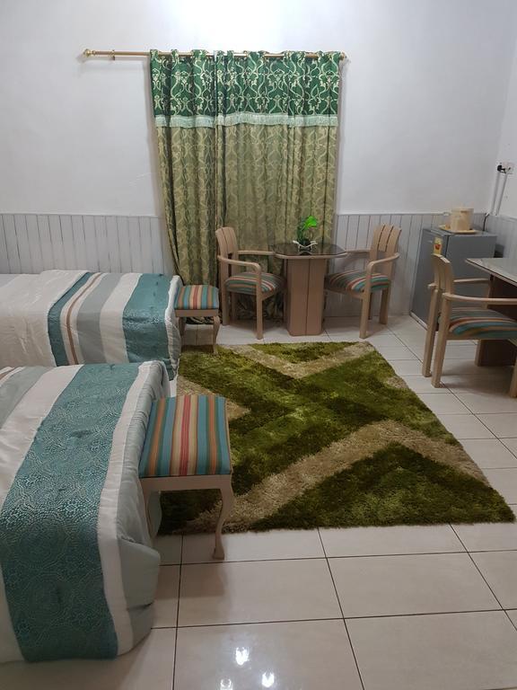אקרה Hill View Hotel West Airport מראה חיצוני תמונה